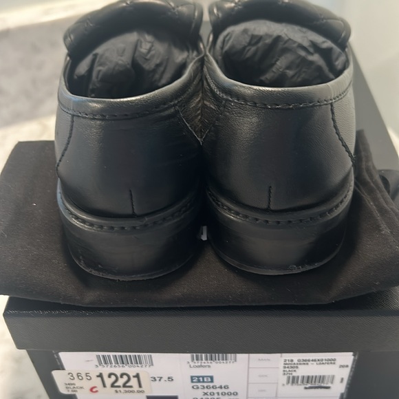 CHANEL TURNLOCK LOAFERS -size 37.5 - Picture 5 of 7